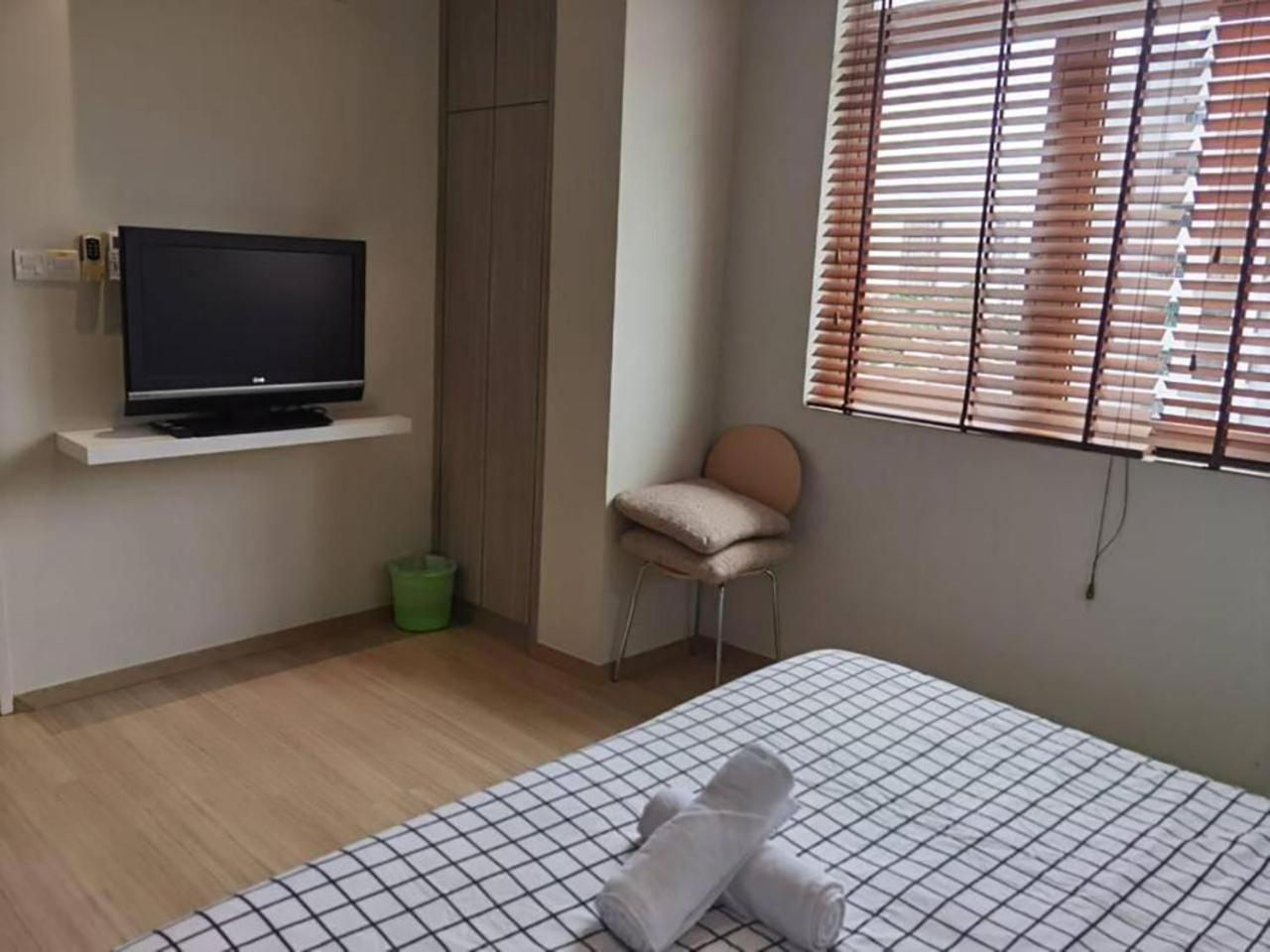 The Regency Luxury Suite -Gurney Strait Quay Tanjung Tokong Eksteriør billede